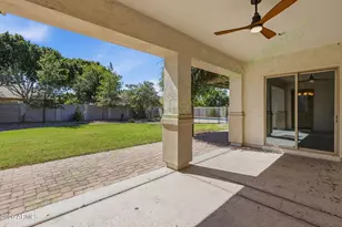 21933 E Pickett Ct, Queen Creek, AZ 85142 - Photo 4