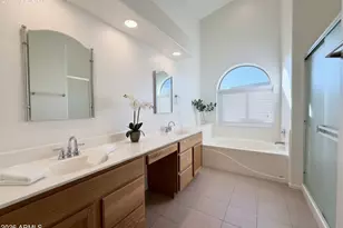 1135 E Cottonwood Ln, Phoenix, AZ 85048 - Photo 12
