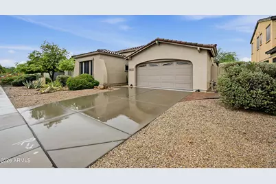 18110 W Paseo Way, Goodyear, AZ 85338 - Photo 2