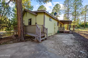 2240 Eagle Ln, Overgaard, AZ 85933 - Photo 26