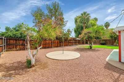 1127 S Una Avenue, Tempe, AZ 85281 - Photo 2