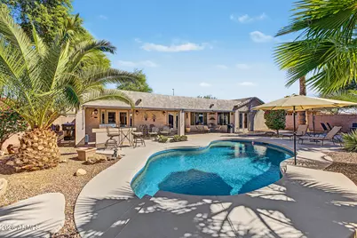2132 S Penrose Drive, Gilbert, AZ 85295 - Photo 32