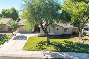 2132 S Penrose Dr, Gilbert, AZ 85295 - Photo 44