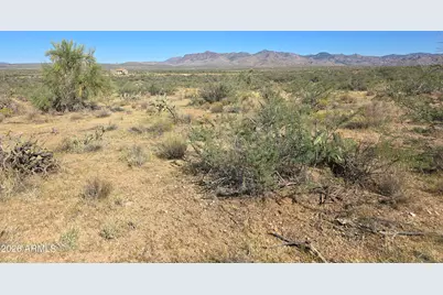 44 W Traveler Way #44, Congress, AZ 85332 - Photo 4