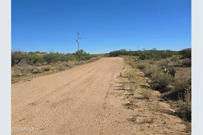 44 W Traveler Way #44, Congress, AZ 85332 - Photo 6