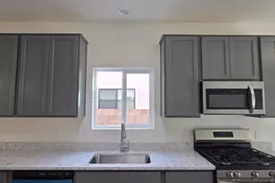 742 S Meadowood Ln, Sierra Vista, AZ 85635 - Photo 10