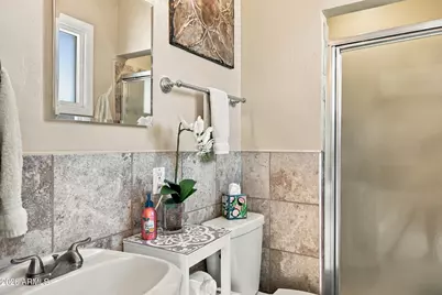 4002 N 32nd Place, Phoenix, AZ 85018 - Photo 22