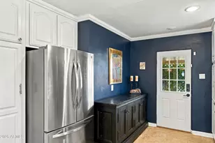 4002 N 32nd Pl, Phoenix, AZ 85018 - Photo 10