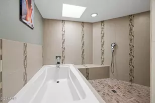 10472 E Fanfol Ln, Scottsdale, AZ 85258 - Photo 16
