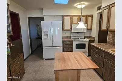 19009 N 99th Drive, Sun City, AZ 85373 - Photo 6