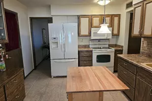 19009 N 99th Dr, Sun City, AZ 85373 - Photo 6