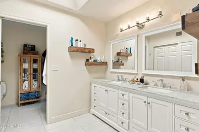 10530 E Wethersfield Road, Scottsdale, AZ 85259 - Photo 20