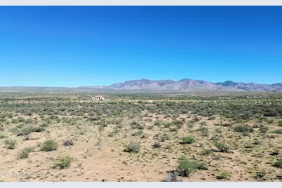 44B W Traveler Way #44B, Congress, AZ 85332 - Photo 2