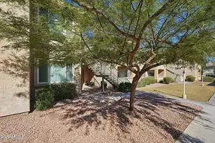 16013 S Desert Foothills Pkwy, Phoenix, AZ 85048 - Photo 2