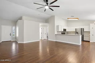 2082 E San Tan Ct, Gilbert, AZ 85296 - Photo 4