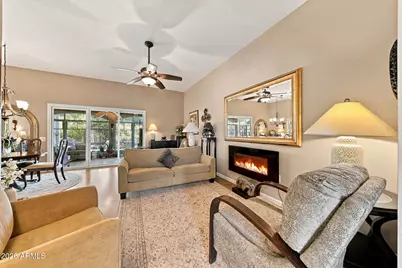 10722 W Welk Drive, Sun City, AZ 85373 - Photo 2