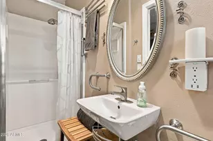 10722 W Welk Dr, Sun City, AZ 85373 - Photo 26