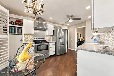 10722 W Welk Drive, Sun City, AZ 85373 - Photo 18