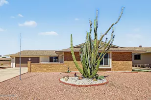 11070 W Pleasant Valley Road W, Sun City, AZ 85351 - Photo 2