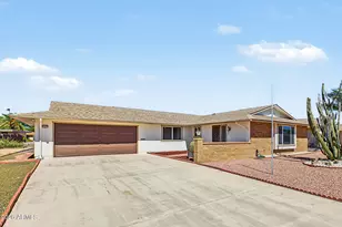 11070 W Pleasant Valley Road W, Sun City, AZ 85351 - Photo 4