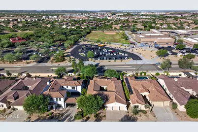 31918 N 20th Lane, Phoenix, AZ 85085 - Photo 10