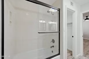 6527 N Maryland Cir, Phoenix, AZ 85013 - Photo 16
