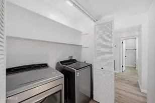 6527 N Maryland Cir, Phoenix, AZ 85013 - Photo 22