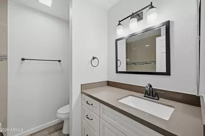 6527 N Maryland Circle, Phoenix, AZ 85013 - Photo 20