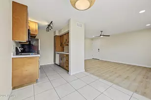 3500 N Hayden Rd, Scottsdale, AZ 85251 - Photo 12