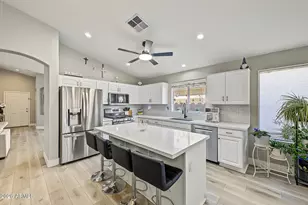3299 W Yellow Peak Dr, San Tan Valley, AZ 85144 - Photo 4