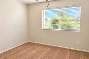 38564 N Beverly Ave, San Tan Valley, AZ 85140 - Photo 8