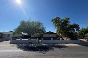 7527 W Indianola Ave, Phoenix, AZ 85033 - Photo 1