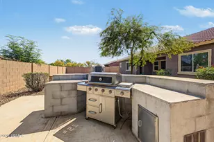 16870 W Electra Ct, Surprise, AZ 85387 - Photo 28