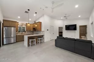 4202 N 33rd St, Phoenix, AZ 85018 - Photo 34