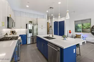 1944 W Kinfield Trail, Phoenix, AZ 85085 - Photo 14