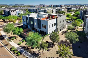 1944 W Kinfield Trail, Phoenix, AZ 85085 - Photo 42