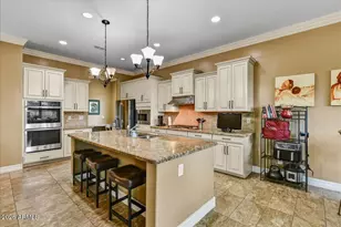 2261 N Beverly Pl, Buckeye, AZ 85396 - Photo 10