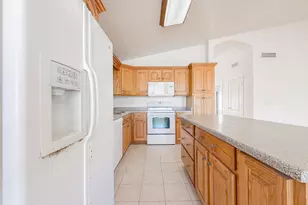 2336 E Manor Dr, Gilbert, AZ 85296 - Photo 10