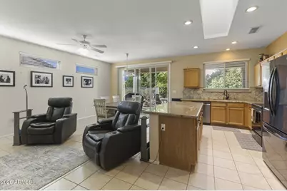 20442 N Palm Canyon Drive, Surprise, AZ 85374 - Photo 14