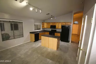 14129 N 133rd Drive, Surprise, AZ 85379 - Photo 8