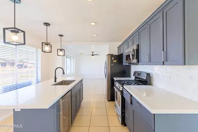 8735 W Mulberry Drive, Phoenix, AZ 85037 - Photo 16