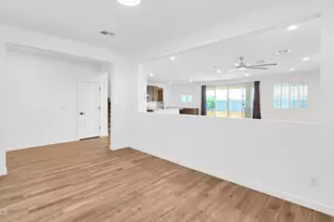 27156 N 169th Dr, Surprise, AZ 85387 - Photo 10