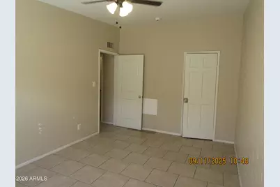 7109 N 68th Drive #1, Glendale, AZ 85303 - Photo 10