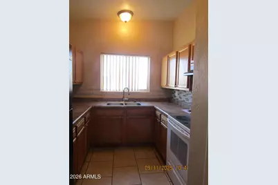 7109 N 68th Drive #1, Glendale, AZ 85303 - Photo 6