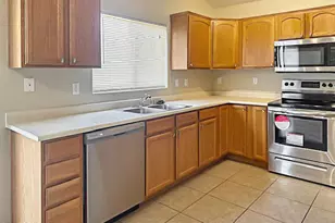 13410 W Watson Ln, Surprise, AZ 85379 - Photo 8