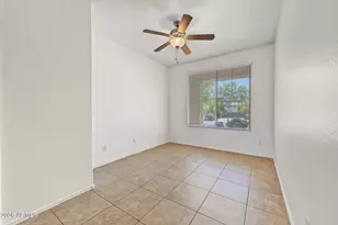 18190 W Ivy Ln, Surprise, AZ 85388 - Photo 10