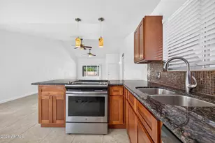 2439 S Rogers, Mesa, AZ 85202 - Photo 34