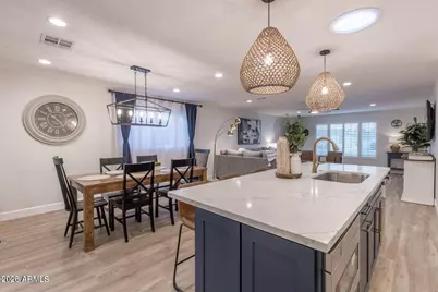 8330 E Weldon Avenue E, Scottsdale, AZ 85251 - Photo 10
