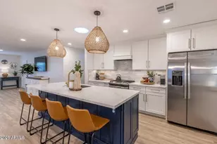 8330 E Weldon Ave E, Scottsdale, AZ 85251 - Photo 8