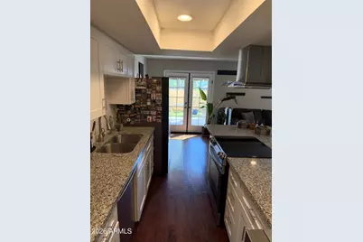 10410 N 9th Street #2, Phoenix, AZ 85020 - Photo 12